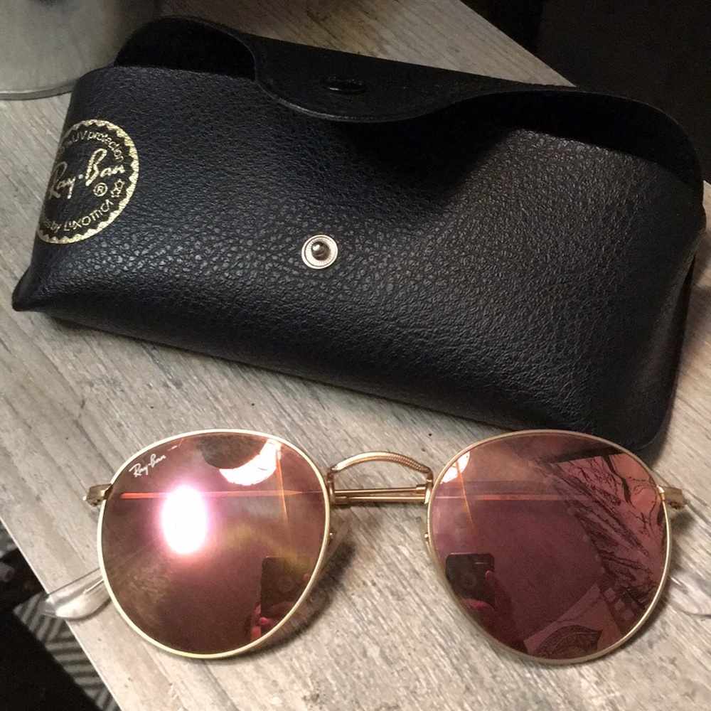 100% UV protected ray bans